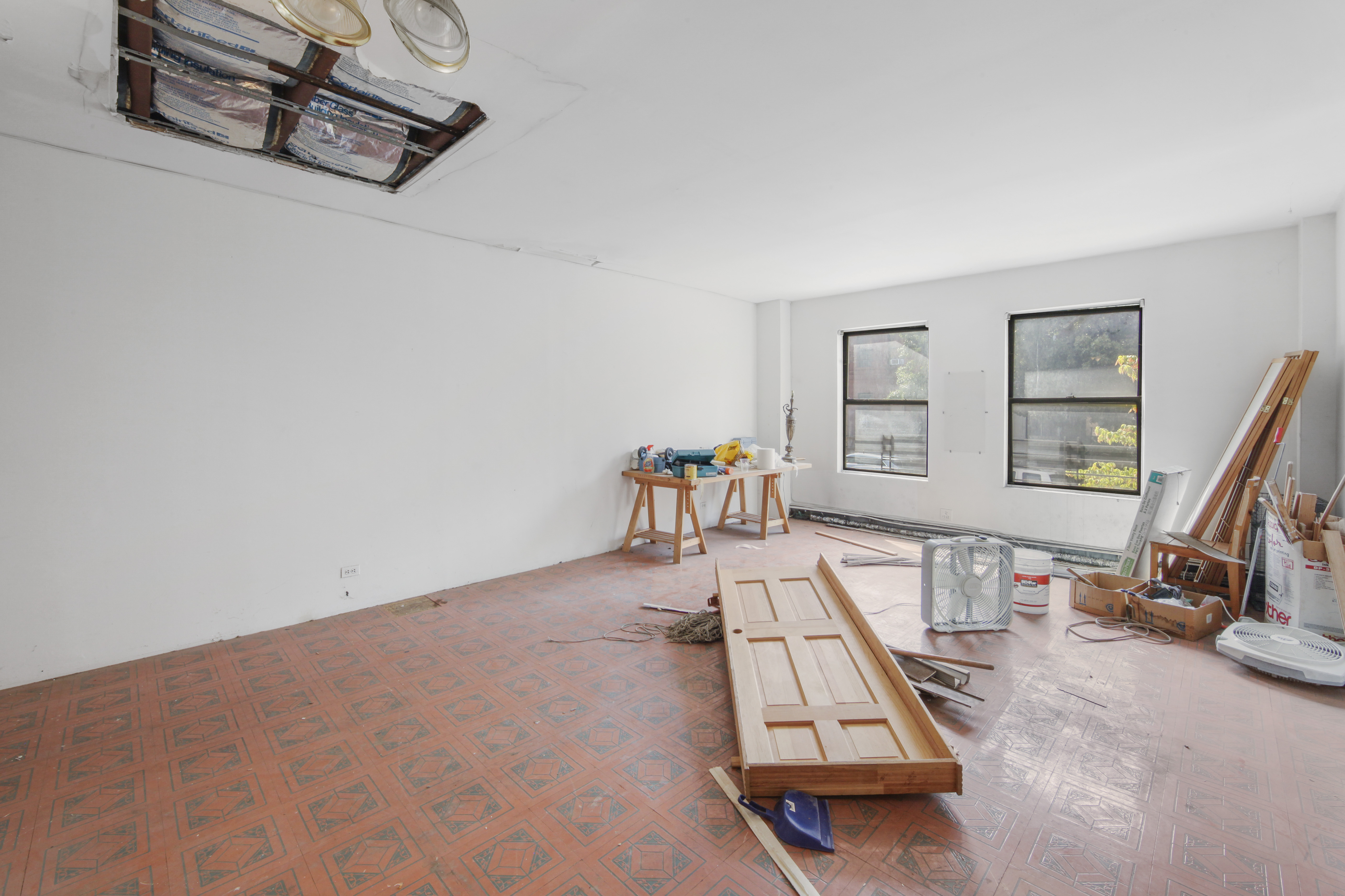 Before virtual renovation - original living room