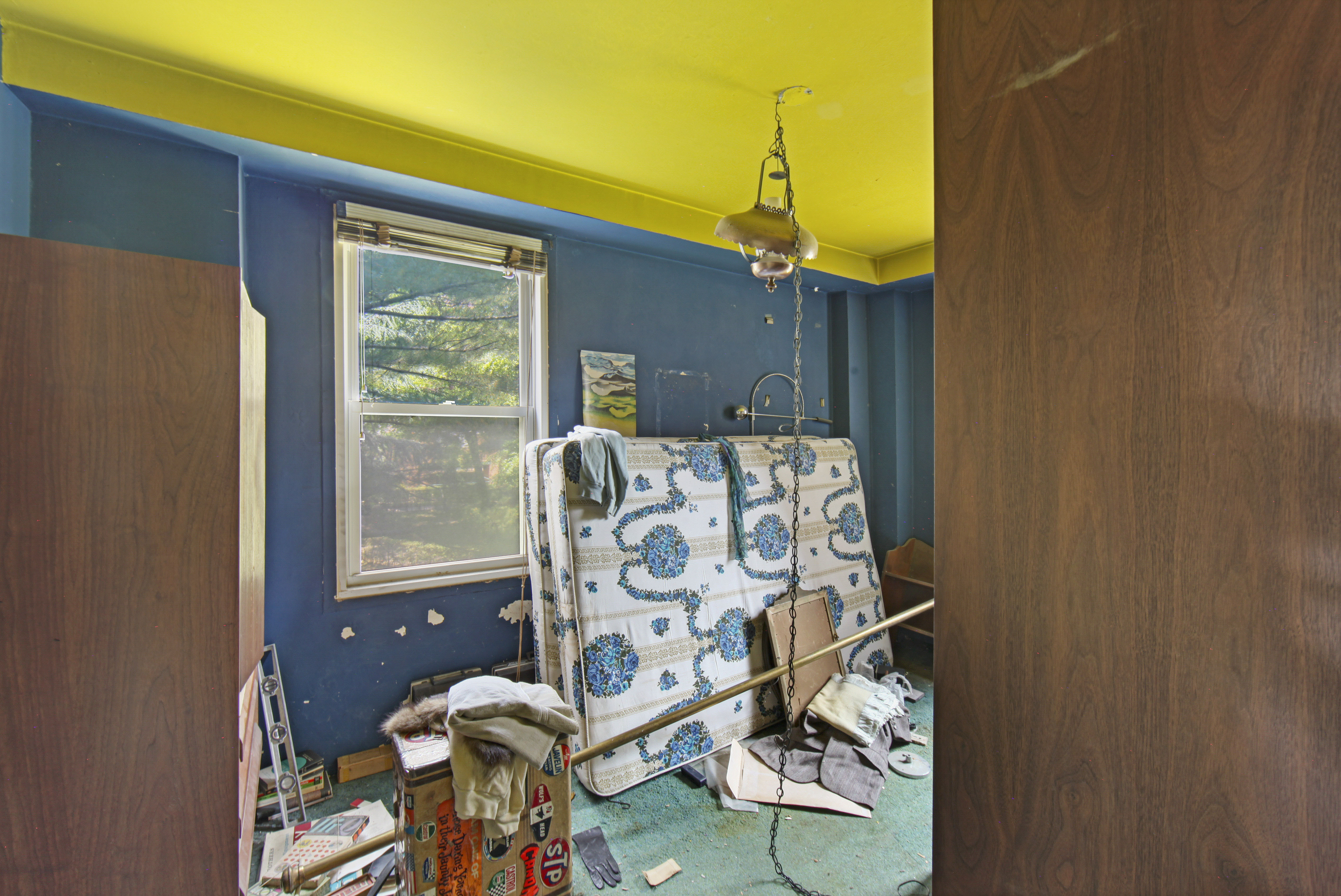 Before virtual renovation - original bedroom